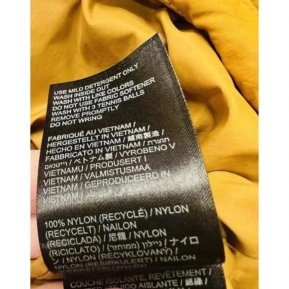 Prana Men’s Timber Puffer Trail Vest Size Large NWT Green Orange Insulated - Picture 8 of 9